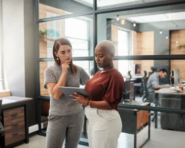 How To Design an Employee Rewards Program on a Tight Budget